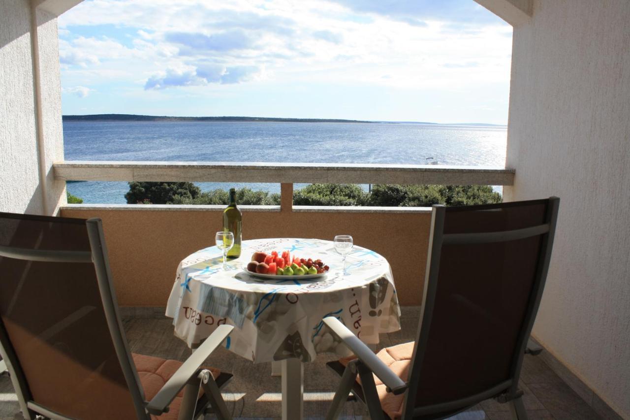 Apartments By The Sea Mandre, Pag - 8655 コラン エクステリア 写真