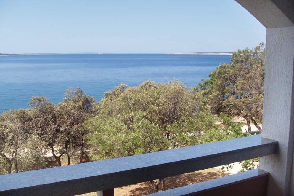 Apartments By The Sea Mandre, Pag - 8655 コラン エクステリア 写真